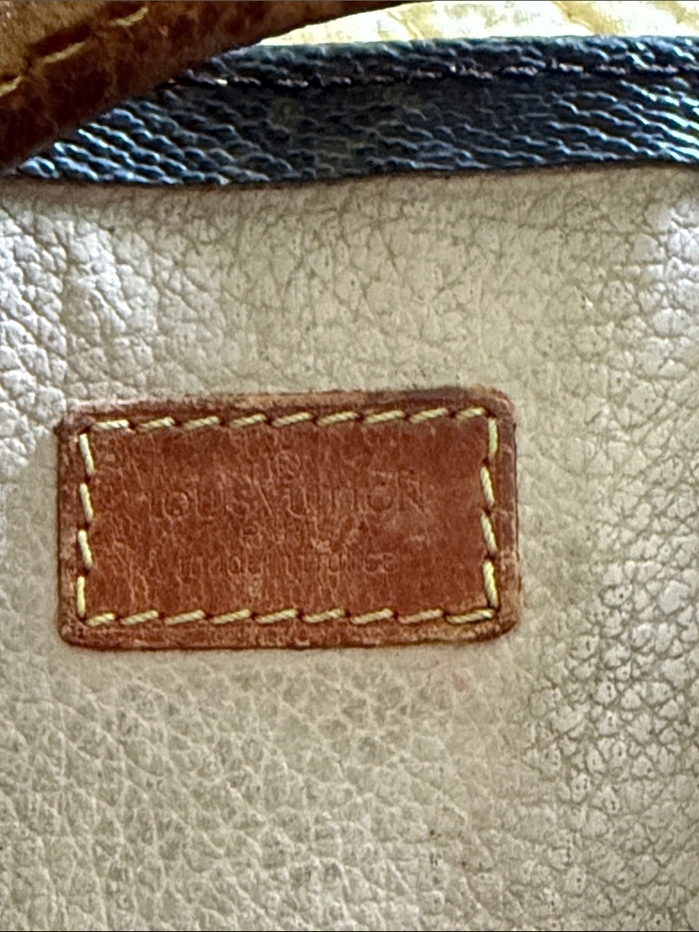 Louis Vuitton Sac Plat Project Bag - Picture 3 of 3
